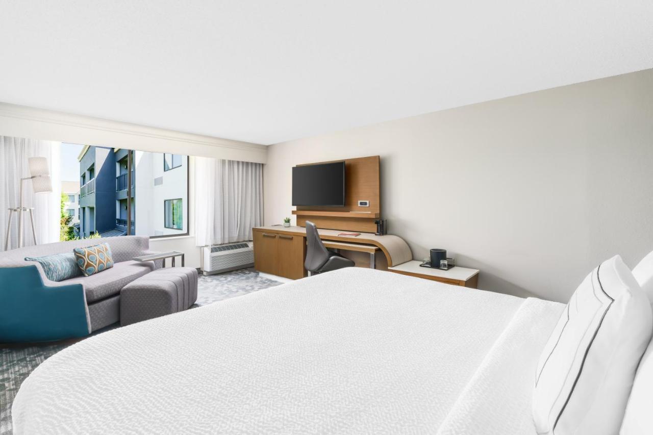 Courtyard By Marriott Dallas Lewisville Esterno foto