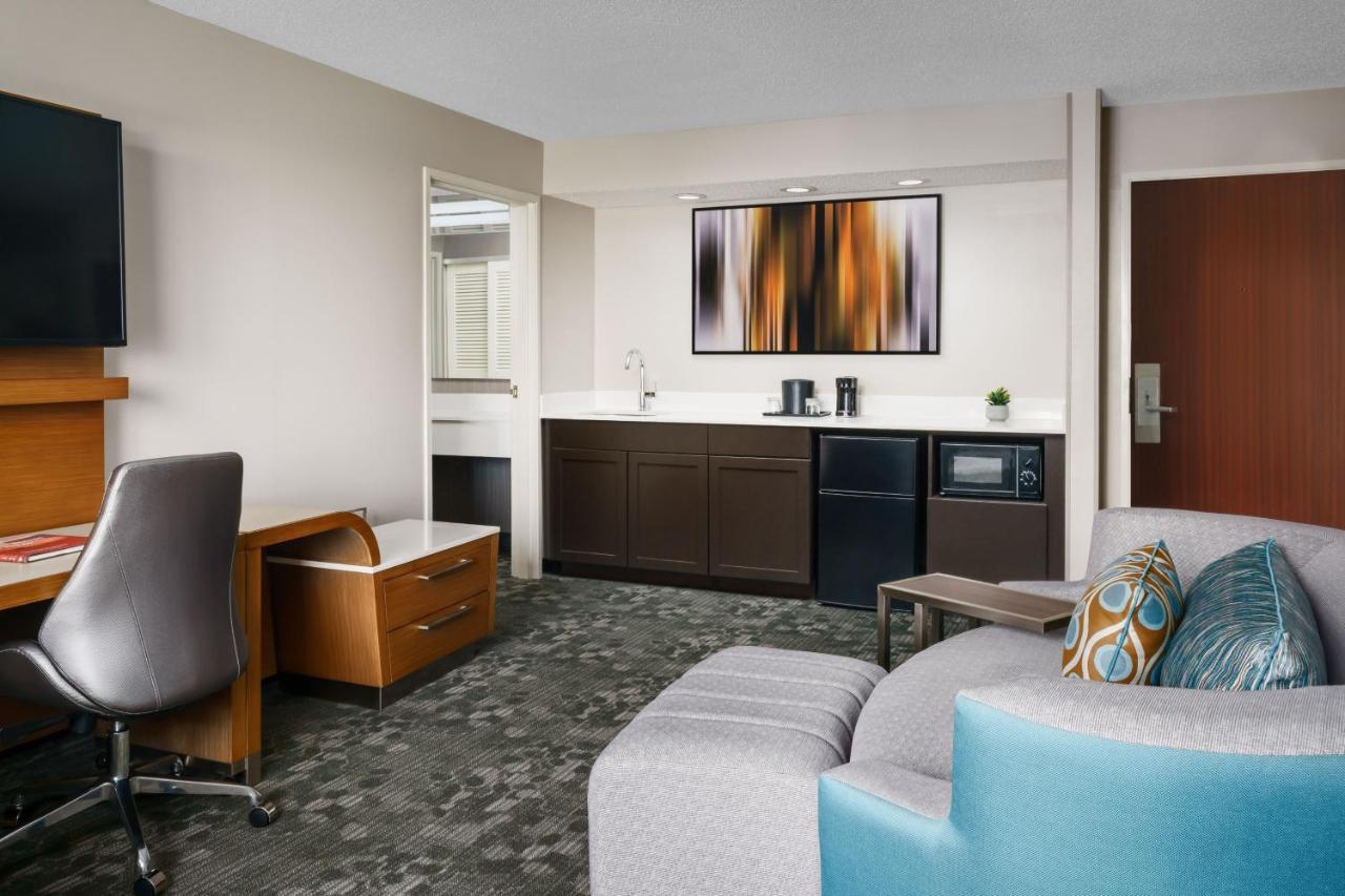 Courtyard By Marriott Dallas Lewisville Esterno foto
