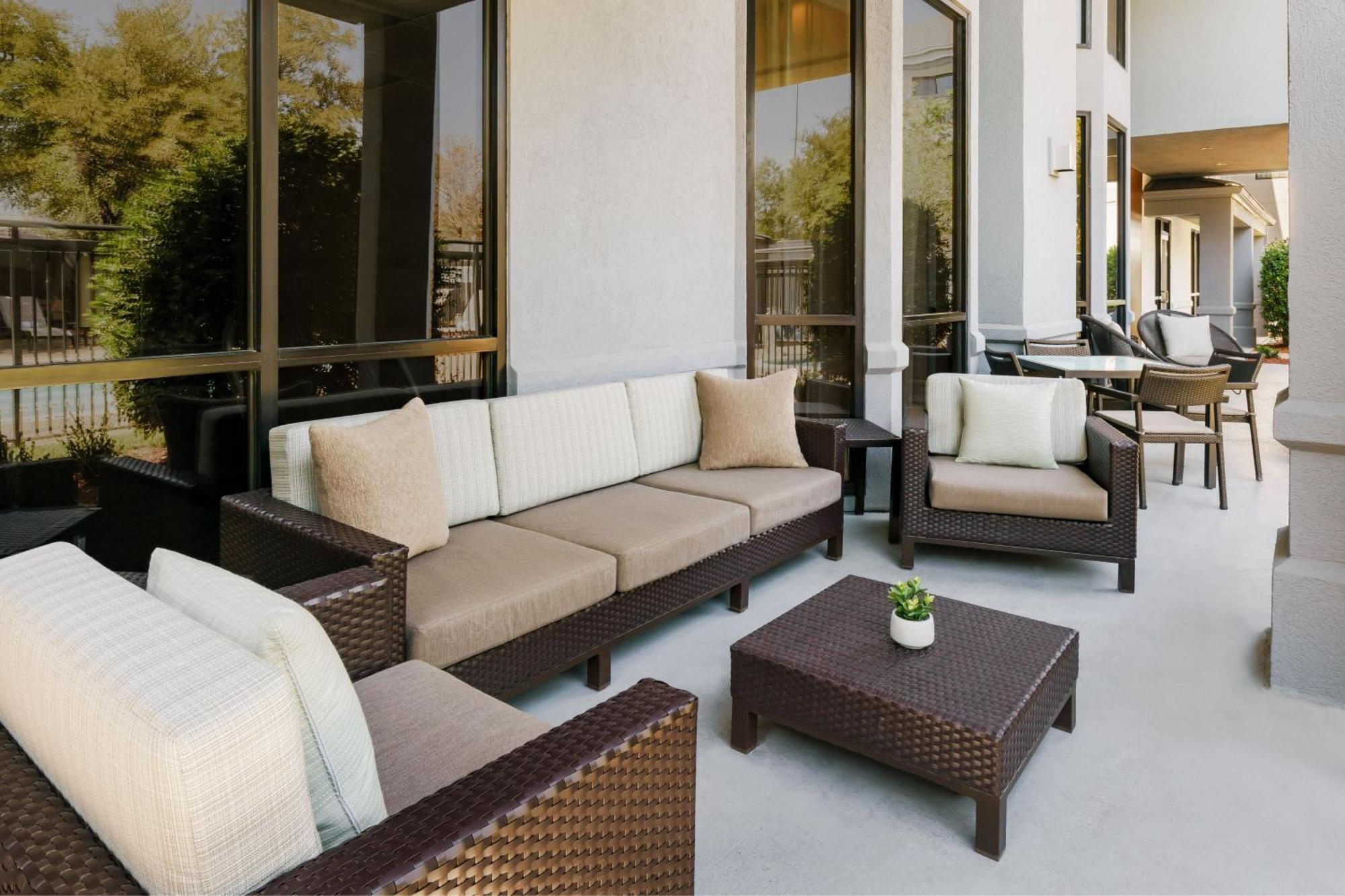 Courtyard By Marriott Dallas Lewisville Esterno foto